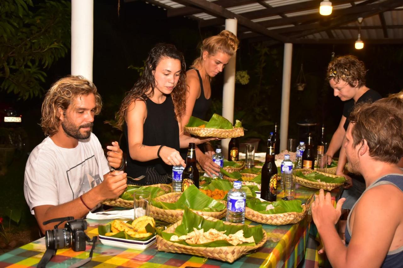 Brookline Safari Resort Udawalawe Buitenkant foto
