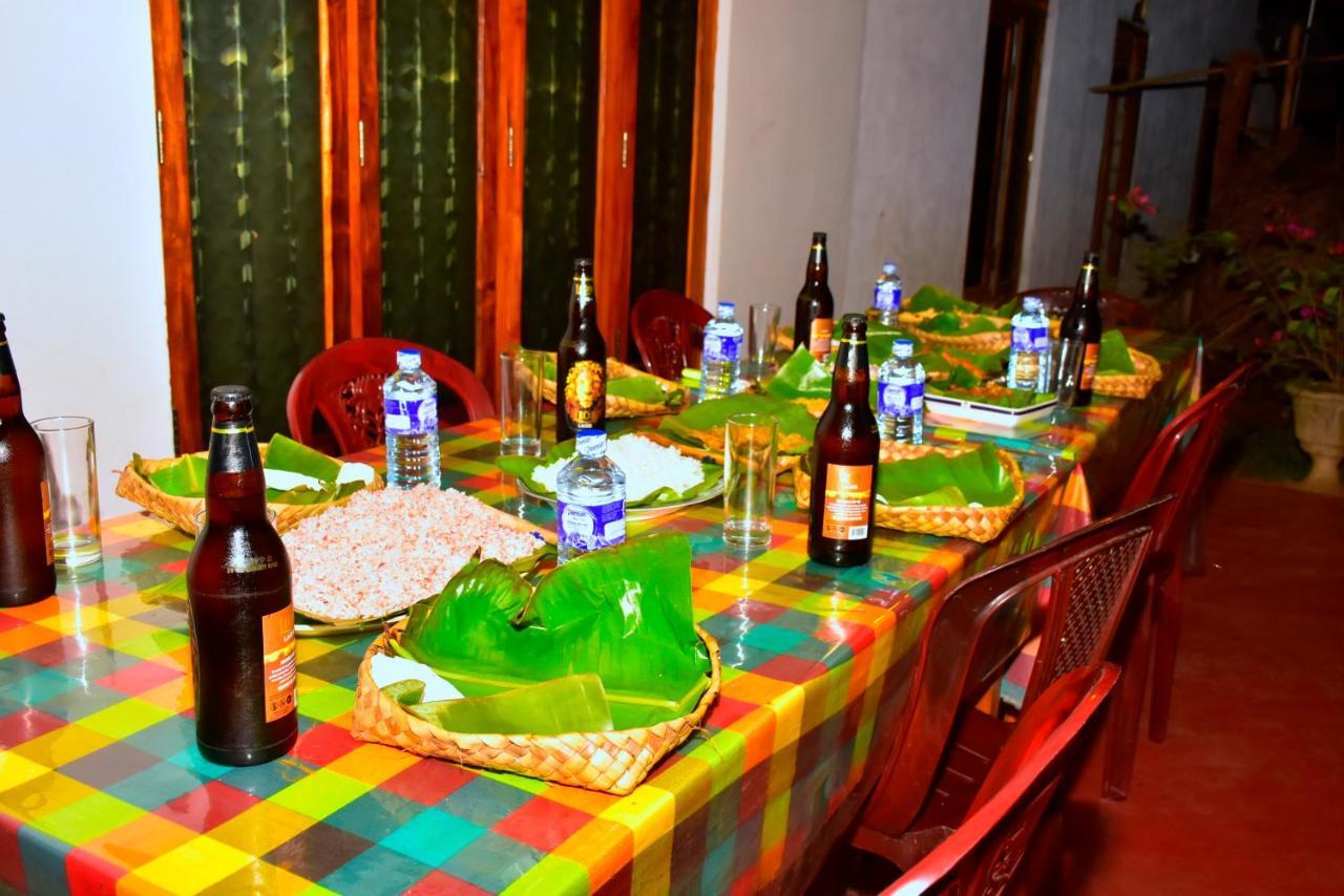 Brookline Safari Resort Udawalawe Buitenkant foto